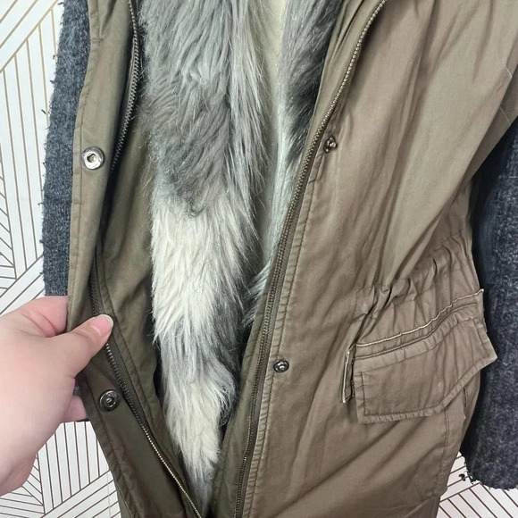 Vera Wang Faux Fur Trim Mixed Media Anorak Coat Green Khaki Size Small - Picture 8 of 12